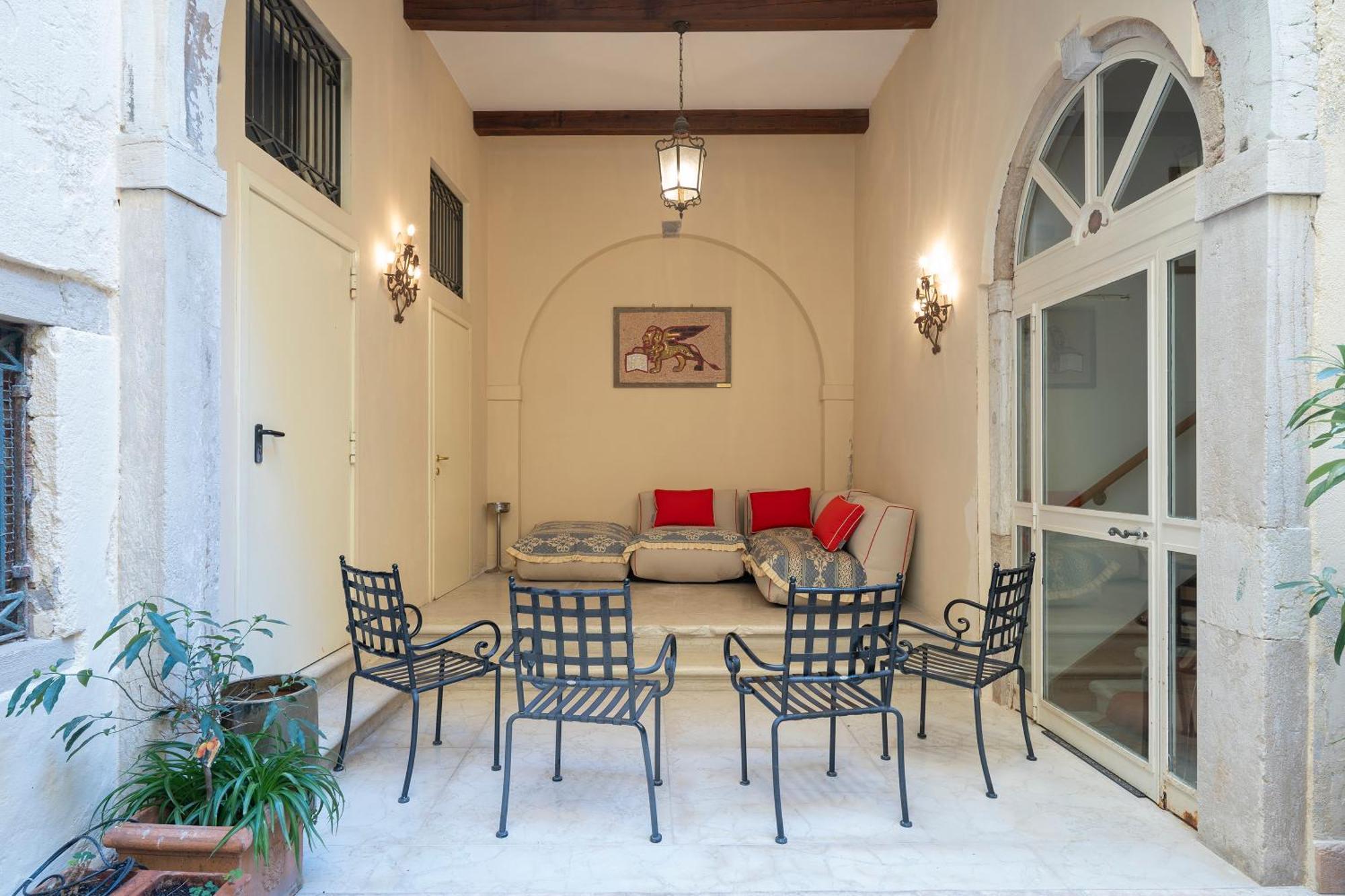 Fortuny3967 Suites & Wine Venecia Exterior foto